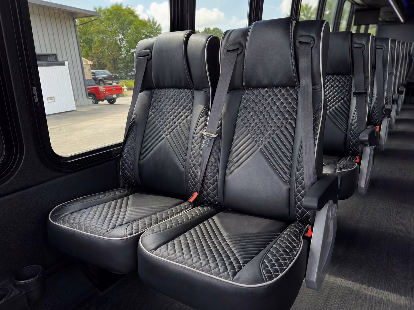 charterbusrentalbridgeportct com is the smarter way to book bridgeport prom transportation