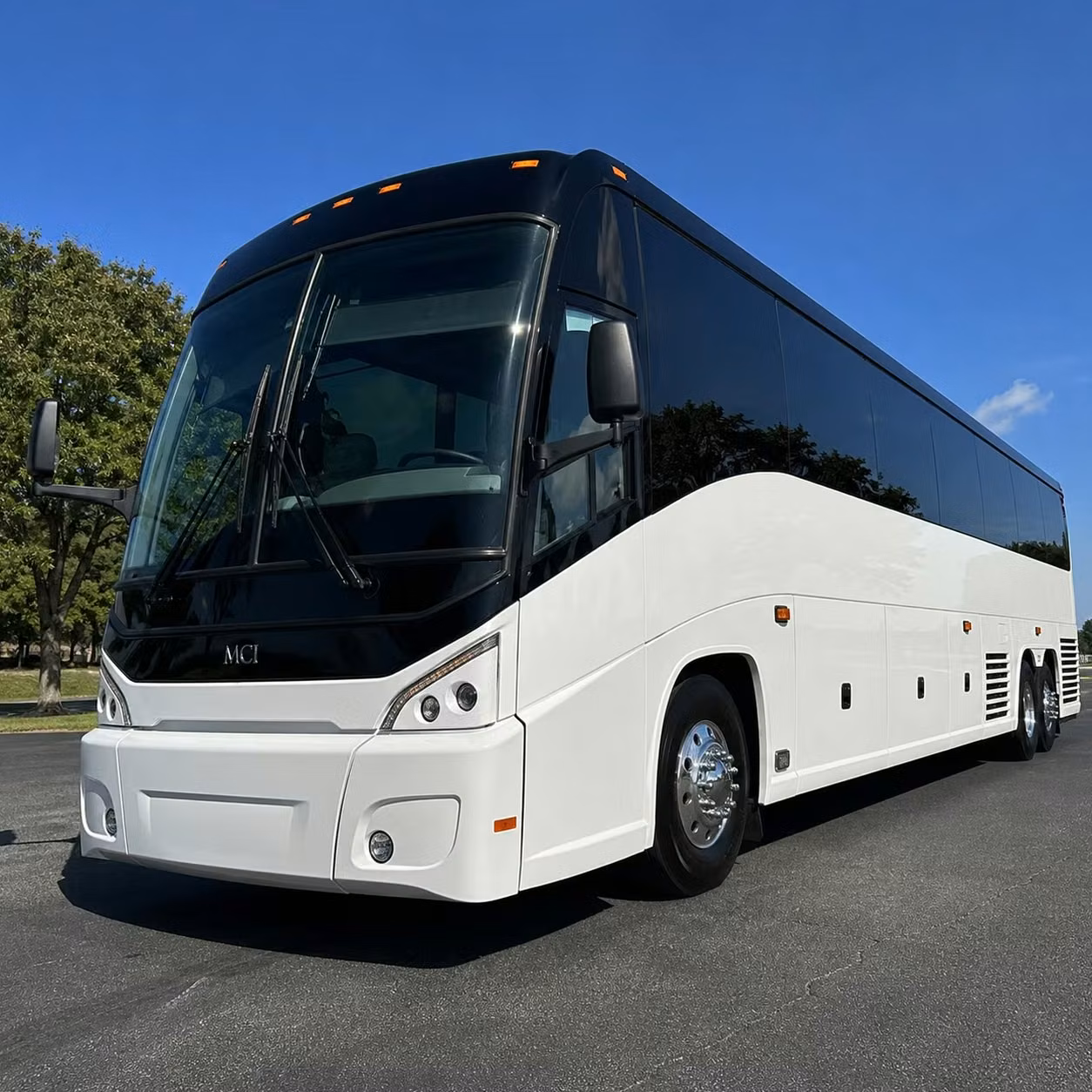 long distance charter buses from bridgeport to new york city boston beyond
